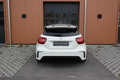 Mercedes-Benz A 45 AMG 4Matic — Performance maximale, Pack AMG complet — Miniatur 9
