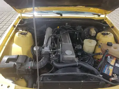 Opel Senator 3.0 E CD — Berline de prestige 1981, moteur puissant et élégance rétro — dashboard