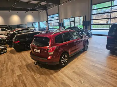 Subaru Forester 2.0i Executive — SUV polyvalent essence, première main, équipements premium — Miniatur 9