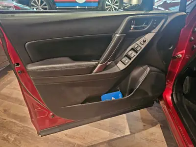 Subaru Forester 2.0i Executive — SUV polyvalent essence, première main, équipements premium — Miniatur 23