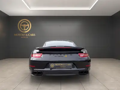 Porsche 911 Turbo S PDK — Supercar allemande, 560 ch, historique sans sinistre — intérieur
