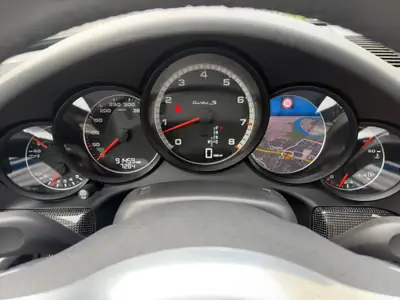 Porsche 911 Turbo S PDK — Supercar allemande, 560 ch, historique sans sinistre — Miniature 15