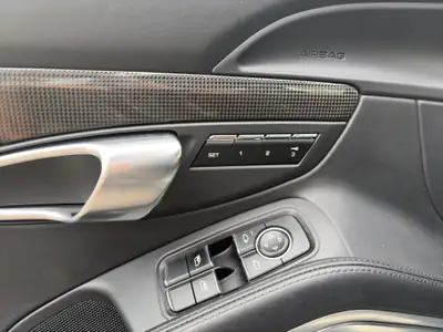 Porsche 911 Turbo S PDK — Supercar allemande, 560 ch, historique sans sinistre — Miniature 21