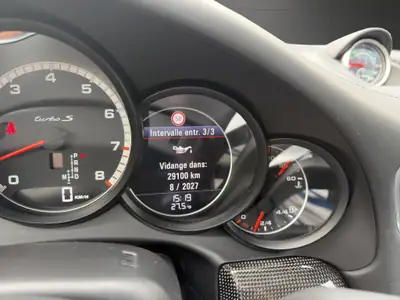 Porsche 911 Turbo S PDK — Supercar allemande, 560 ch, historique sans sinistre — Miniature 24
