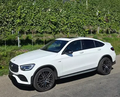 Mercedes-Benz GLC 43 AMG 4Matic — SUV haute performance, 390 ch, 94'845 km — exterior view