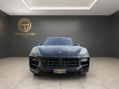Porsche Cayenne E-Hybrid Tiptronic — Luxe et performance hybride rechargeable, 91'727 km — arrière