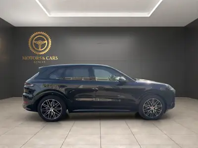 Porsche Cayenne E-Hybrid Tiptronic — Luxe et performance hybride rechargeable, 91'727 km — détail