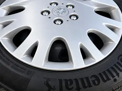 Peugeot 308 1.6 Turbo — Berline compacte élégante, première main, toit panoramique — Miniatura 16