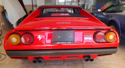 Ferrari 308 GTS Targa 1983 — Icône italienne décapotable, 75 400 km — Seitenansicht