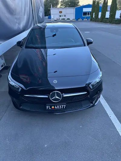 Mercedes-Benz Classe A 180 d — Diesel efficace, 127'000 km, design premium — arrière