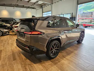 Toyota RAV-4 2.5 HSD GR Sport — SUV hybride performant 4WD, quasi neuf — Miniatura 10