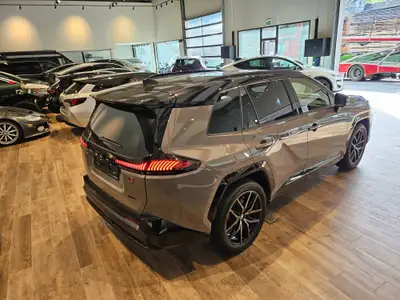 Toyota RAV-4 2.5 HSD GR Sport — SUV hybride performant 4WD, quasi neuf — Miniatura 11