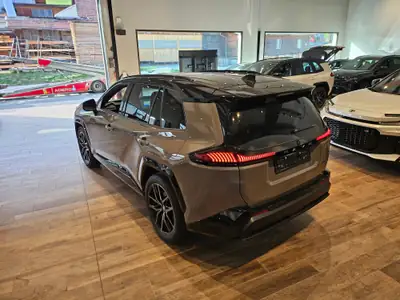 Toyota RAV-4 2.5 HSD GR Sport — SUV hybride performant 4WD, quasi neuf — Miniatura 15
