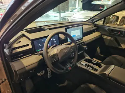 Toyota RAV-4 2.5 HSD GR Sport — SUV hybride performant 4WD, quasi neuf — Miniatura 25