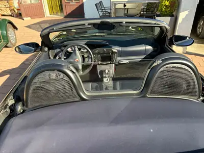 Porsche 718 Boxster 3.2 260 S — Roadster iconique, boîte Tiptronic, faible kilométrage — détail