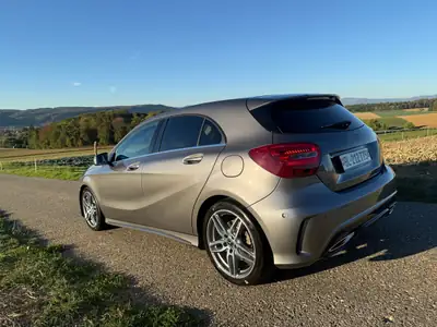 Mercedes-Benz A 220 d AMG Line 4Motion — Diesel performant, berline compacte premium — Seitenansicht