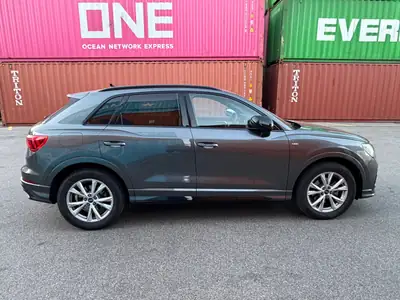 Audi Q3 1.5 35 TFSI S line — Compacité dynamique et efficacité énergétique — Seitenansicht