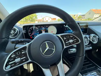 Mercedes-Benz B 200 Night Star Tourer — Minivan premium, 24'000 km seulement — vue extérieure