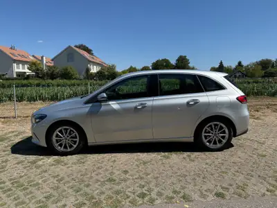 Mercedes-Benz B 200 Night Star Tourer — Minivan premium, 24'000 km seulement — arrière