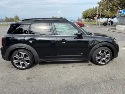 MINI Countryman Cooper S Trafalgar ALL4 — Compacité sportive et motricité intégrale — Innenraum