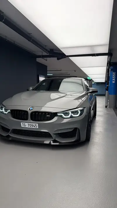 BMW M4 CS 2018 — Coupé haute performance, 22'350 km seulement — détail