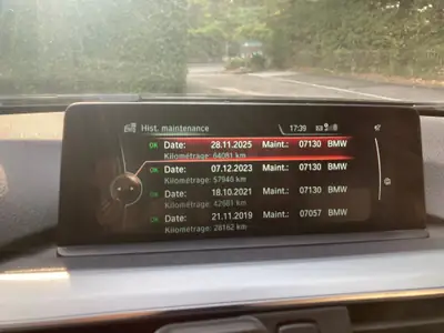 BMW 340i xDrive — Break sportif, 326 ch et faible kilométrage — Miniature 10
