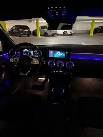 Mercedes-Benz CLA 250 AMG Line 4MATIC — Berline coupé élégante, faible kilométrage, service inclus — détail
