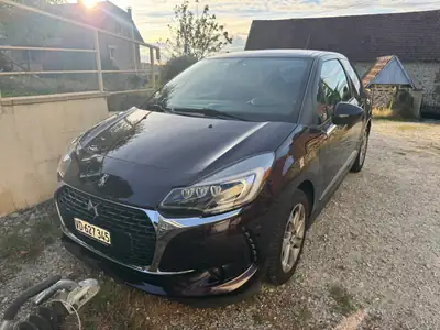DS3 1.2 PureTech So Chic — Citadine élégante, design français et consommation maîtrisée — côté