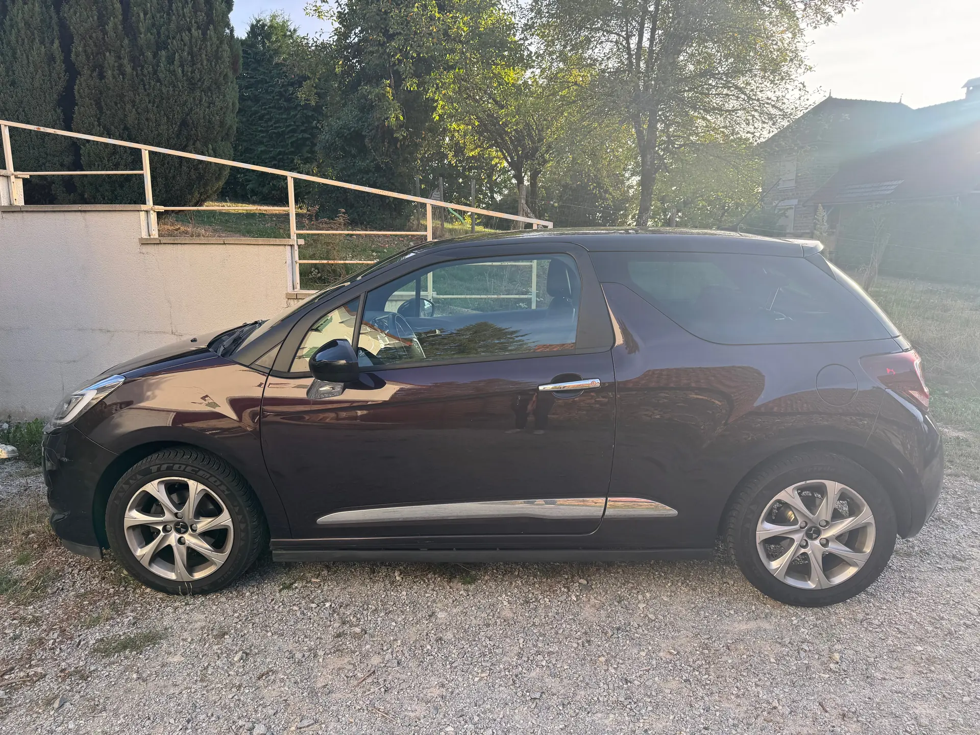 Ds Automobiles Ds3 2018 occasion Vevey — 3