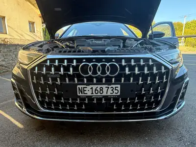 Audi A8 55 TFSI quattro — Berline de prestige hybride mild avec 69 000 km — Miniature 7