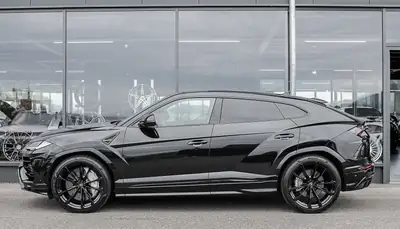 Lamborghini Urus — Le SUV haute performance suisse, 42 500 km seulement — Außenansicht