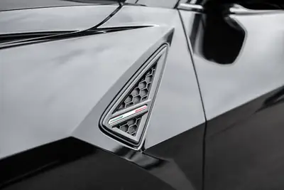Lamborghini Urus — Le SUV haute performance suisse, 42 500 km seulement — Miniatur 8