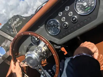Morgan 4/4 Sport 2012 — Roadster british emblématique, 30 000 km seulement — intérieur