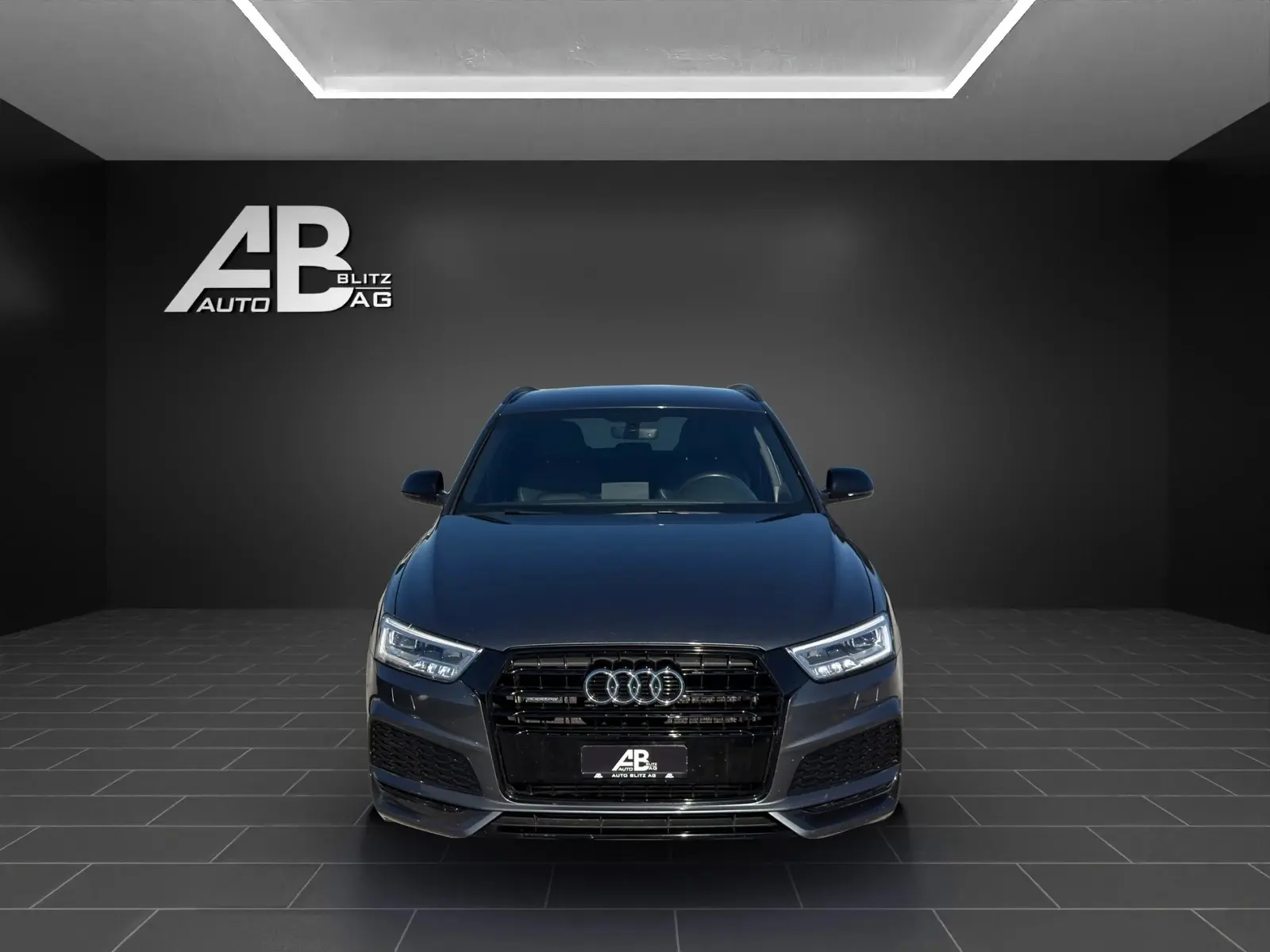 Audi Q3 2017 occasion Hunzenschwil — 1