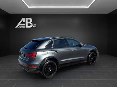 Audi Q3 2.0 TFSI S-Line Quattro — SUV sportif, 1ère main, impeccable — tableau de bord