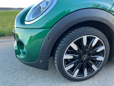MINI Cooper S 2.0i — Berline sportive compacte, toit panoramique, 69'000 km — interni