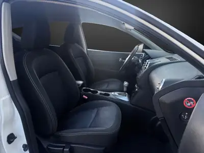 Nissan Qashqai 2.0 i-Way XTronic — SUV compact fiable, 213'000 km, boîte CVT — Miniatur 9
