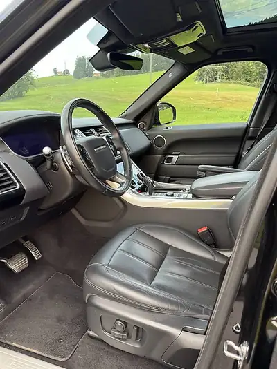 Land Rover Range Rover Sport P400 — SUV premium 400 ch, 100'000 km seulement — tableau de bord