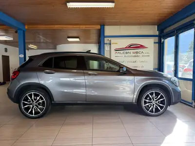Mercedes-Benz GLA 200 Night Star — SUV compact urbain, moteur efficient et finition premium — Detail