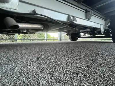 PEUGEOT BOXER 2.0 BlueHDi 130 — Utilitaire robuste avec plateau et hayon hydraulique — Thumbnail 7
