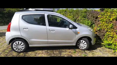 Nissan Pixo 1.0 2012 — Citadine économique, sans accident — fianco