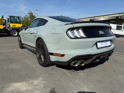 Ford Mustang 5.0 V8 Mach 1 — Muscle car légendaire, 459 ch et seulement 7000 km — Heckansicht