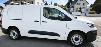 Citroën Berlingo 1.6 BlueHDi 100 — Utilitaire polyvalent, 88'000 km, sans sinistre — rear view