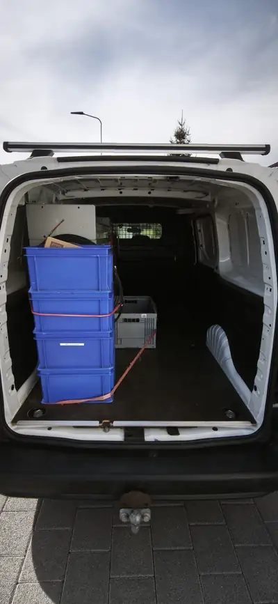 Citroën Berlingo 1.6 BlueHDi 100 — Utilitaire polyvalent, 88'000 km, sans sinistre — interior