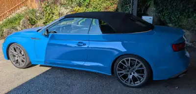 Audi A5 Cabriolet 2022 — Élégance décapotable, 60'000 km seulement — côté