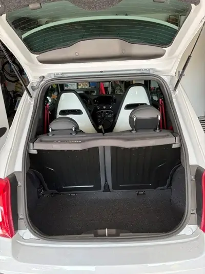 Fiat 500 1.4 T-Jet 180 Esseesse — Citadine dynamique et économe, 32000 km seulement — rear view