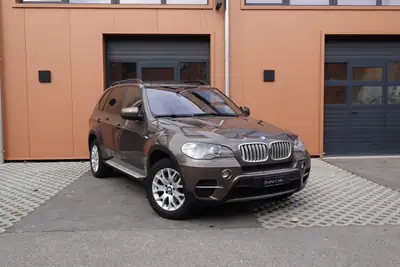 BMW X5 xDrive 30d — SUV 7 places diesel, équipement premium et fiabilité confirmée — vue extérieure