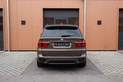 BMW X5 xDrive 30d — SUV 7 places diesel, équipement premium et fiabilité confirmée — Miniature 9