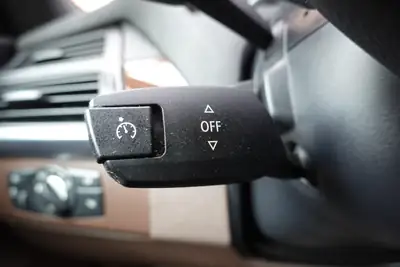 BMW X5 xDrive 30d — SUV 7 places diesel, équipement premium et fiabilité confirmée — Miniature 14