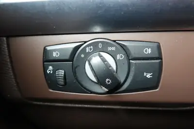 BMW X5 xDrive 30d — SUV 7 places diesel, équipement premium et fiabilité confirmée — Miniature 15